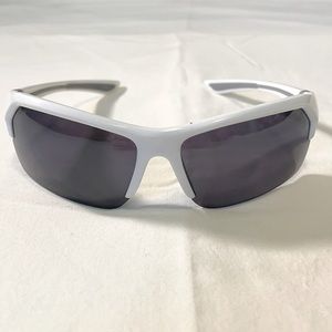 sports sunglasses